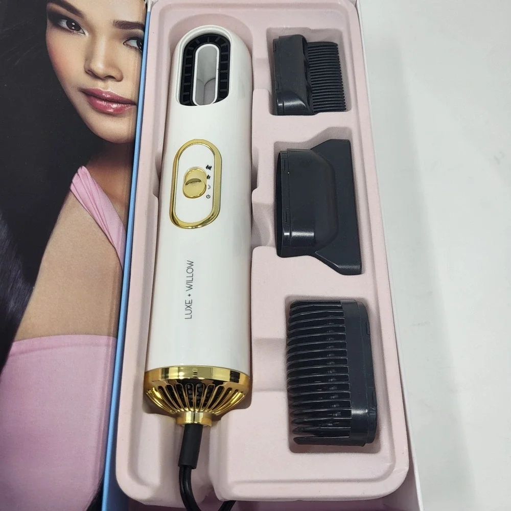 L+W BIO Opulence Lightweight Hair Dryer 3 Comb Attachments‎